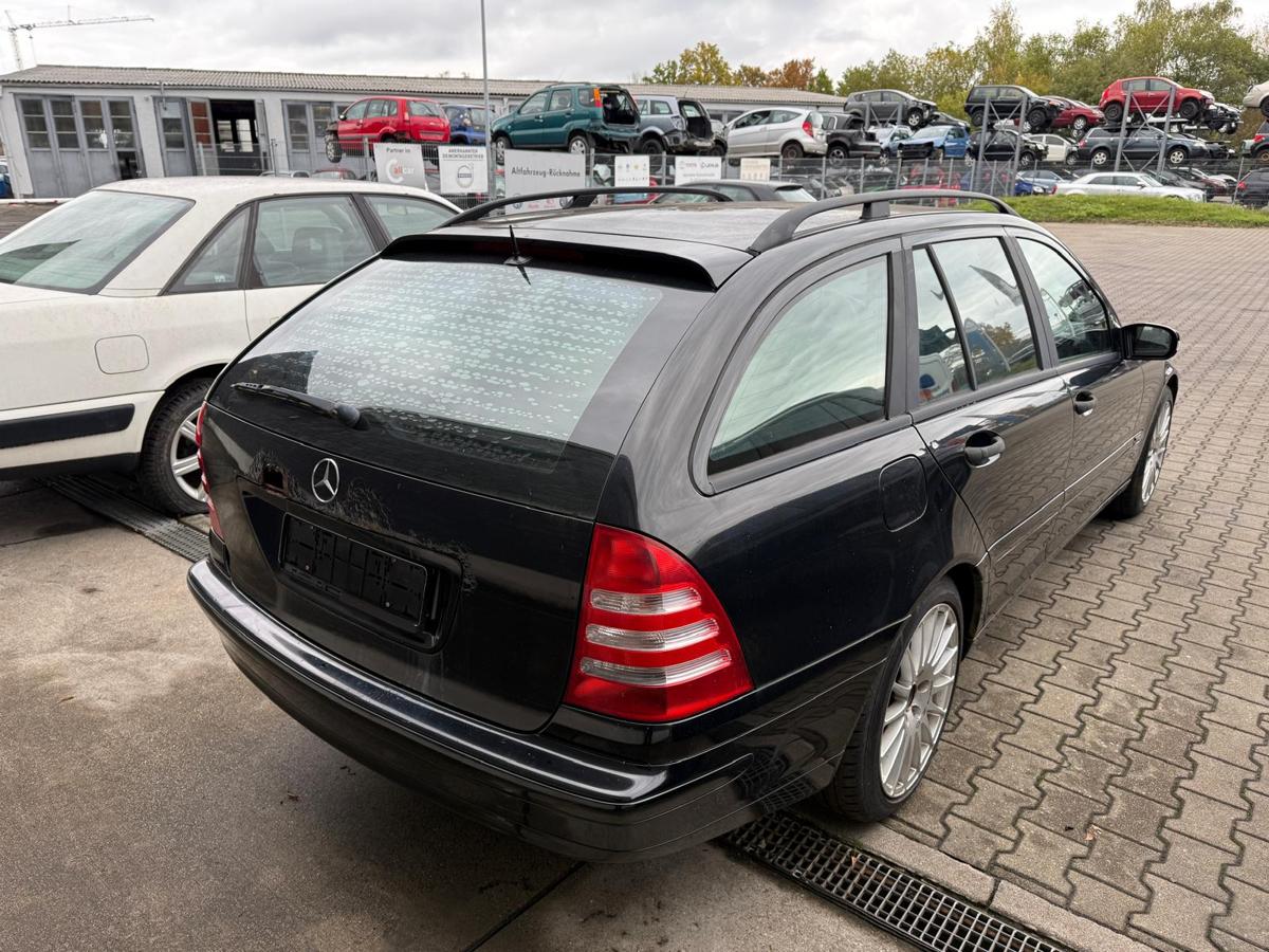 Mercedes C Klasse W203 original Tür hinten links 040 schwarz Rohbau Kombi BJ04
